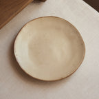 Assiette Mokume en grès artisanal émaillé – vue complémentaire 2